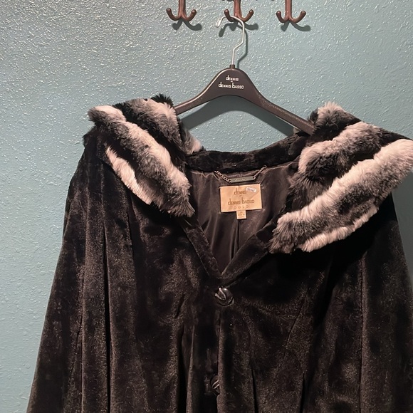 Dennis by Dennis Basso Gold, Super Soft Designer Faux Fur Coat, hood & collar-2x - Picture 6 of 12